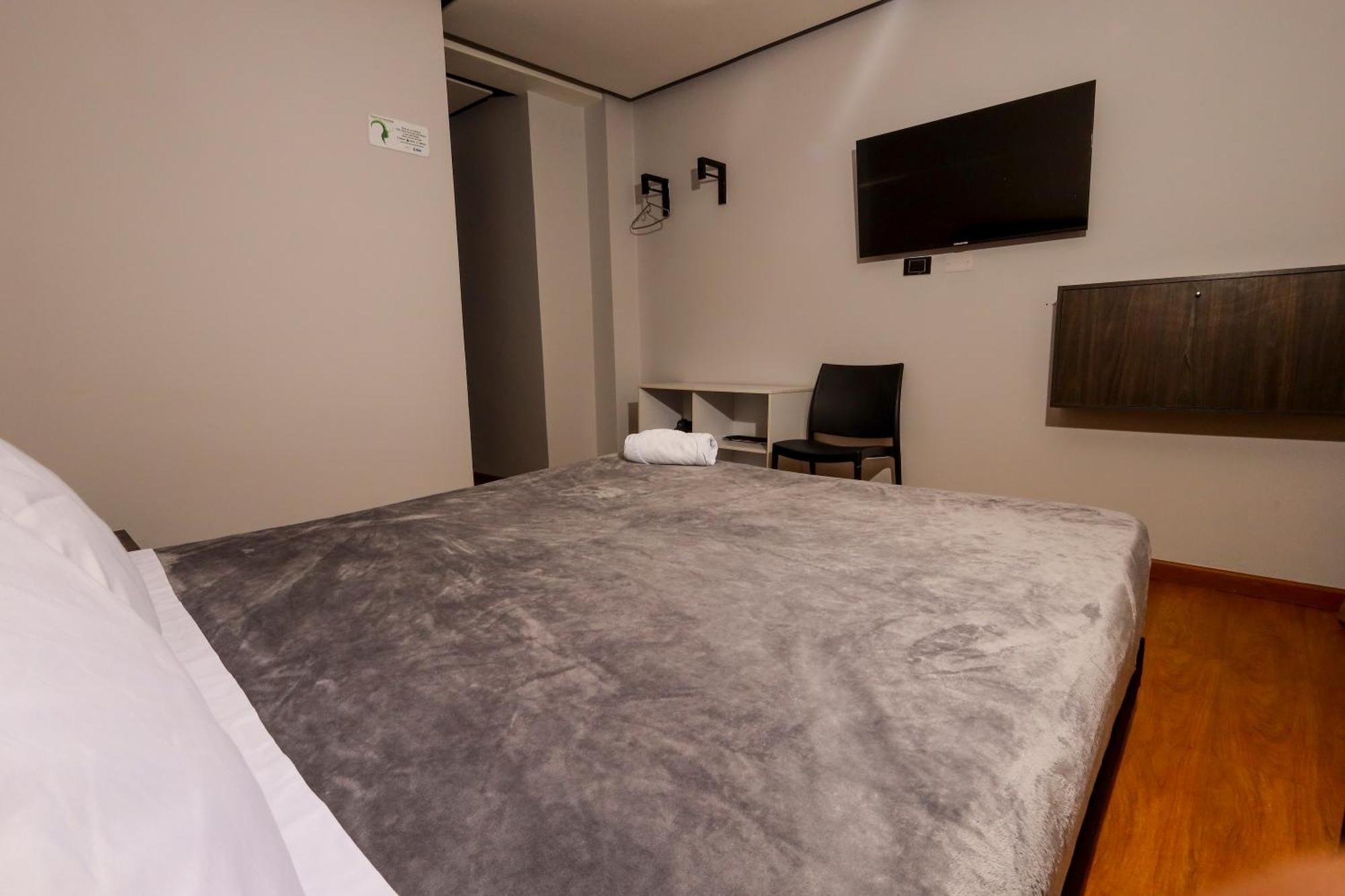 Hotel Htl Bogotá Kültér fotó